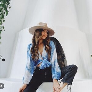 Day Dream Tie Front Top